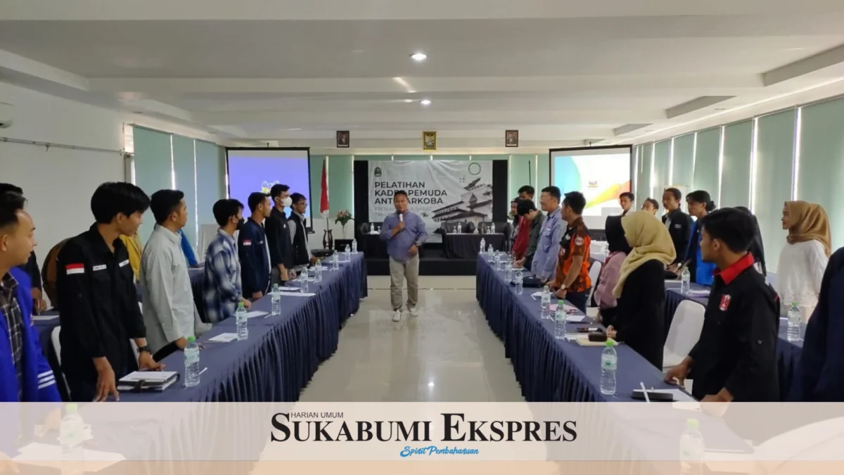 Kasatresnarkoba Sosialisasikan Napza ke 50 Orang BEM dan OKP se-Kota Sukabumi