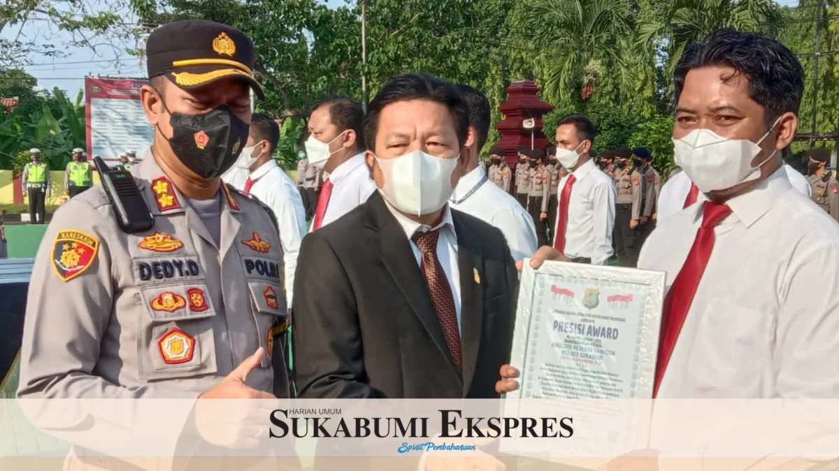 Ungkap 24 Kg Sabu dan TPPO, Belasan Polisi Diganjar Penghargaan Lemkapi