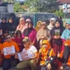 PKS Kota Sukabumi Menyapa Warga, Bagikan Ribuan Paket Minyak Goreng