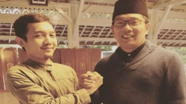 Pemecatan Guru karena Komen "Maneh" ke Kang Emil Dinilai Terlalu Lebay