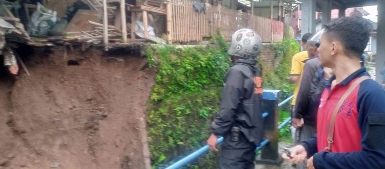 Kota Sukabumi Diterjang Bencana Hidrometeorologi