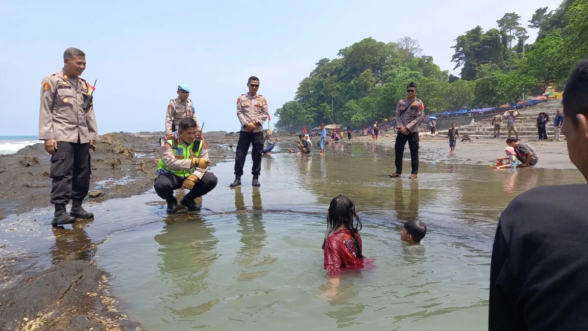 Polres Sukabumi Siapkan Berbagai Jurus Jitu, Amankan Kegiatan Wisata Disepanjang Pantai Palabuhanratu