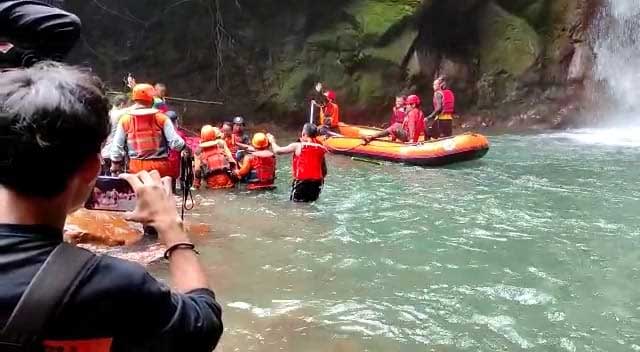 Korban Anak Tenggelam di Curug Central Sukabumi Ditemukan Hari Ini!
