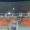 Penyebab Kericuhan Suporter Persib Bandung dan Persis Solo di BRI Liga 1 2022-2023