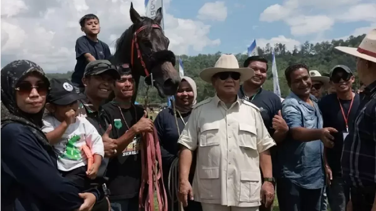 Hobi Berkuda, Prabowo Subianto Janji Bibit Kuda Unggulan kepada Warga Minang