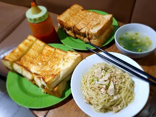 5 Kuliner Legendaris Khas Bandung yang Wajib Kamu Coba!