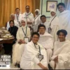 Bertemu Saat Ibadah Haji, PPP Bocorkan Pembahasan Ganjar dan Anies
