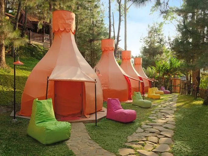 3 Rekomendasi Tempat Camping Hits Ramah Kantong di Bandung!