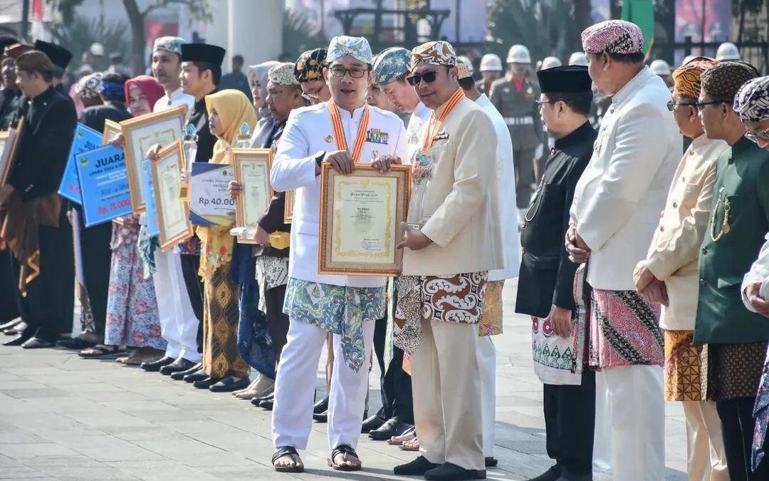 Pemkot Sukabumi Raih Posyandu Award Tingkat Jabar