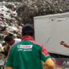 Polres Sukabumi Sosialisasikan Larangan Bakar Sampah Sembarangan