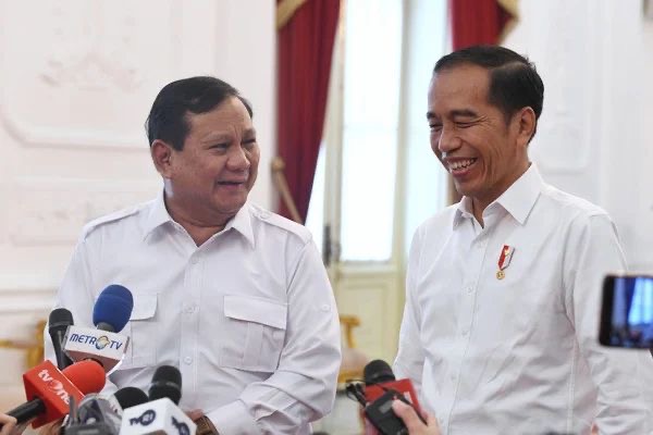 Dukungan Jokowi Dinilai Pengaruhi Elektabilitas Prabowo