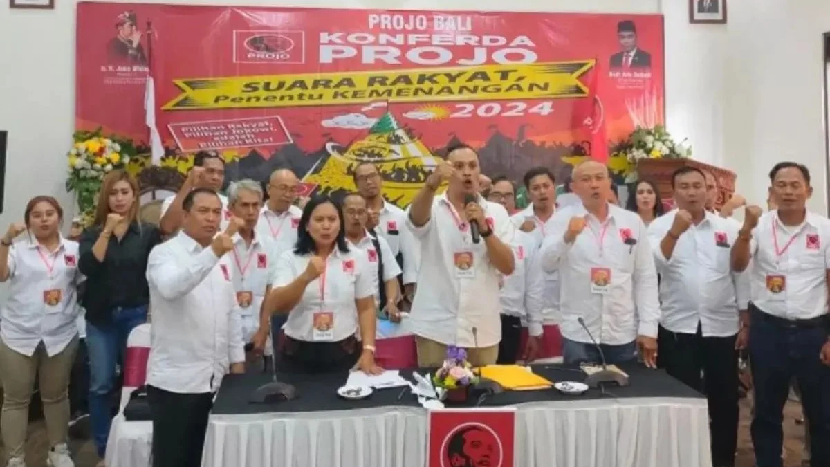 Pro Jokowi Bali Usulkan Duet Prabowo Subianto-Ganjar Pranowo