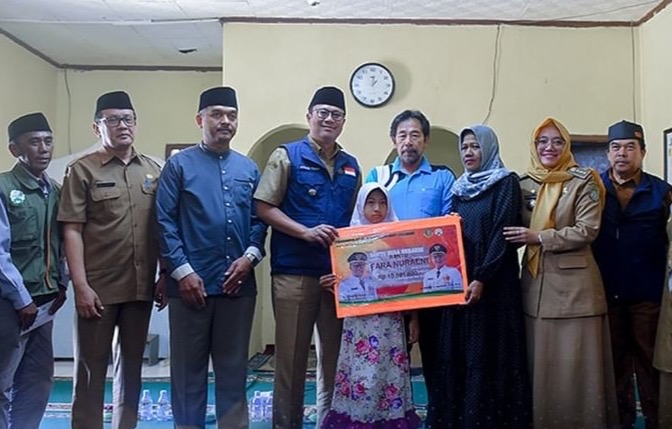 Wali Kota Sukabumi Salurkan Donasi Bagi Anak Pengidap Gagal Jantung