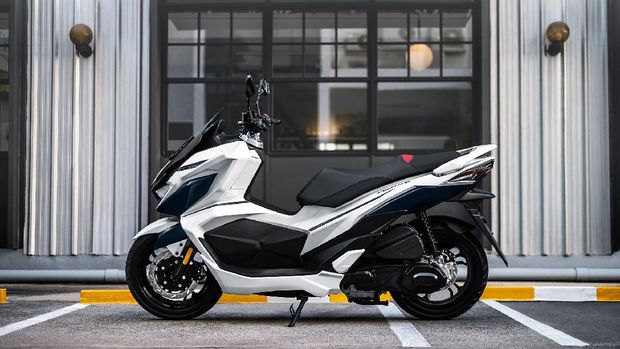 Honda PCX Destroyer