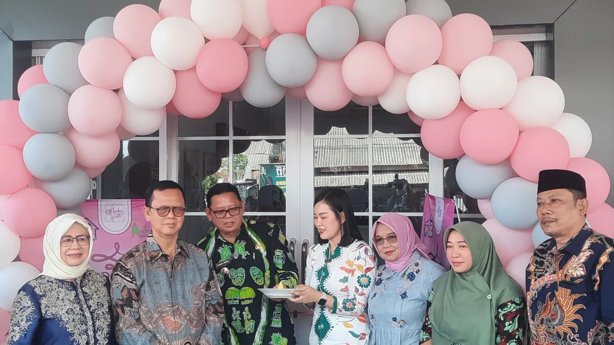 Pj Wali Kota Sukabumi Resmikan Klinik Doklis
