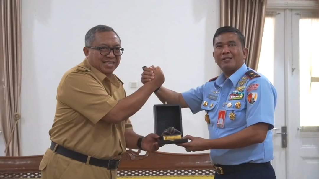 Marwan Terima Kunjungan Komandan Lanud Atang Sandjaja Bogor