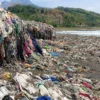 Polres Sukabumi Akan Selidiki Asal Tumpukan di Pantai Loji dan Cibutun