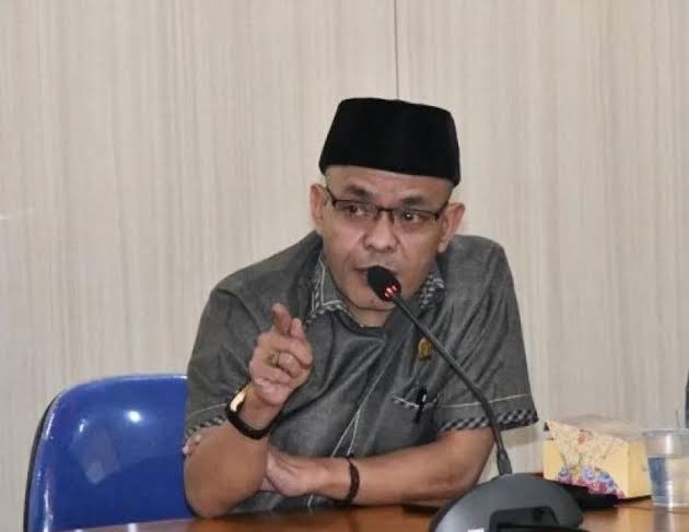 Anggota Fraksi Gerindra DPRD Kabupaten Sukabumi Ade Dasep Soroti Selisih APBD 16 Milyar