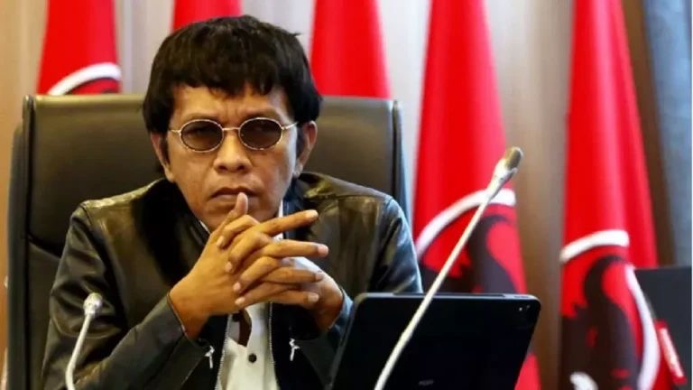 Arsjad Rasjid Tunjuk Adian Napitupulu Jadi Wakil Deputi Kinetik Teritorial TPN Ganjar-Mahfud