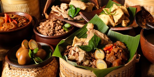 Makanan Legendaris Indonesia