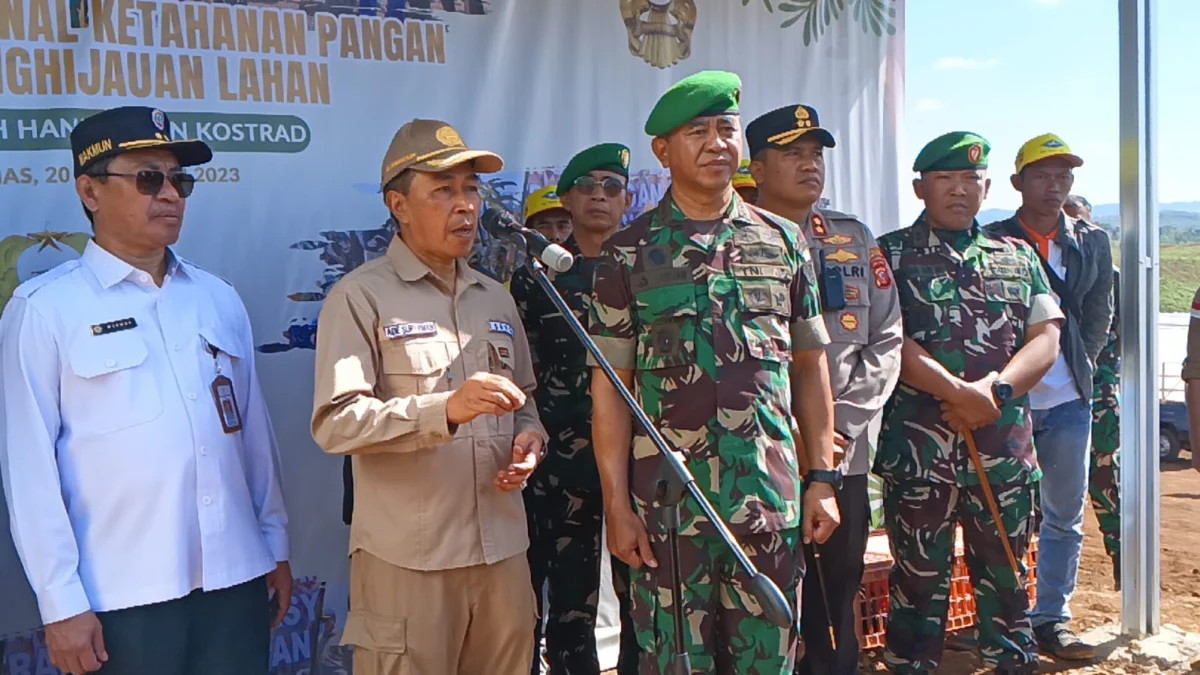 Pemkab Sukabumi Apresiasi Program Gerakan Hanpangan TNI-AD di Ciemas