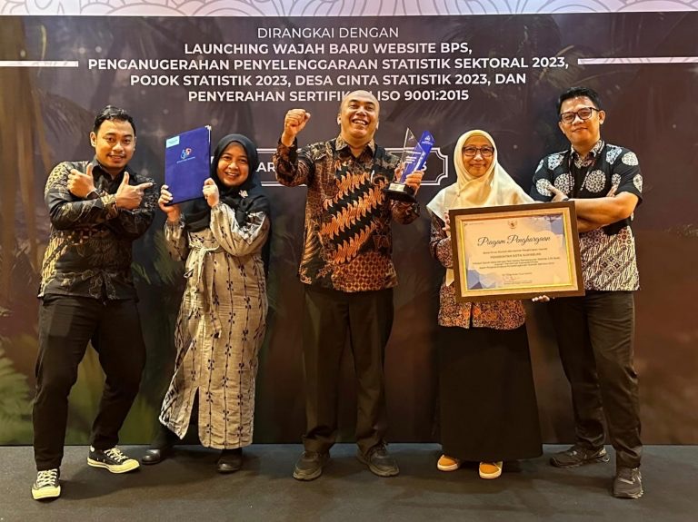 Pemkot Sukabumi Raih Penghargaan Anindita Wistara Data