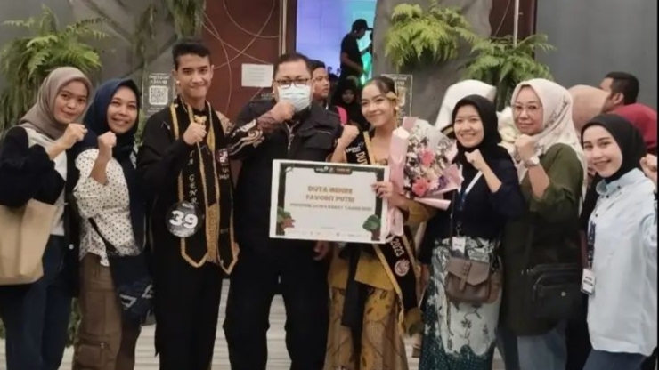 Duta GenRe Binaan DP2KBP3A Kota Sukabumi Juara Favorit Putri Provinsi Jabar