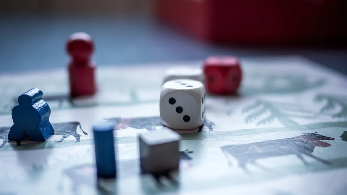 Serunya Bermain Board Game Membangun Hubungan Sosial dan Kecerdasan