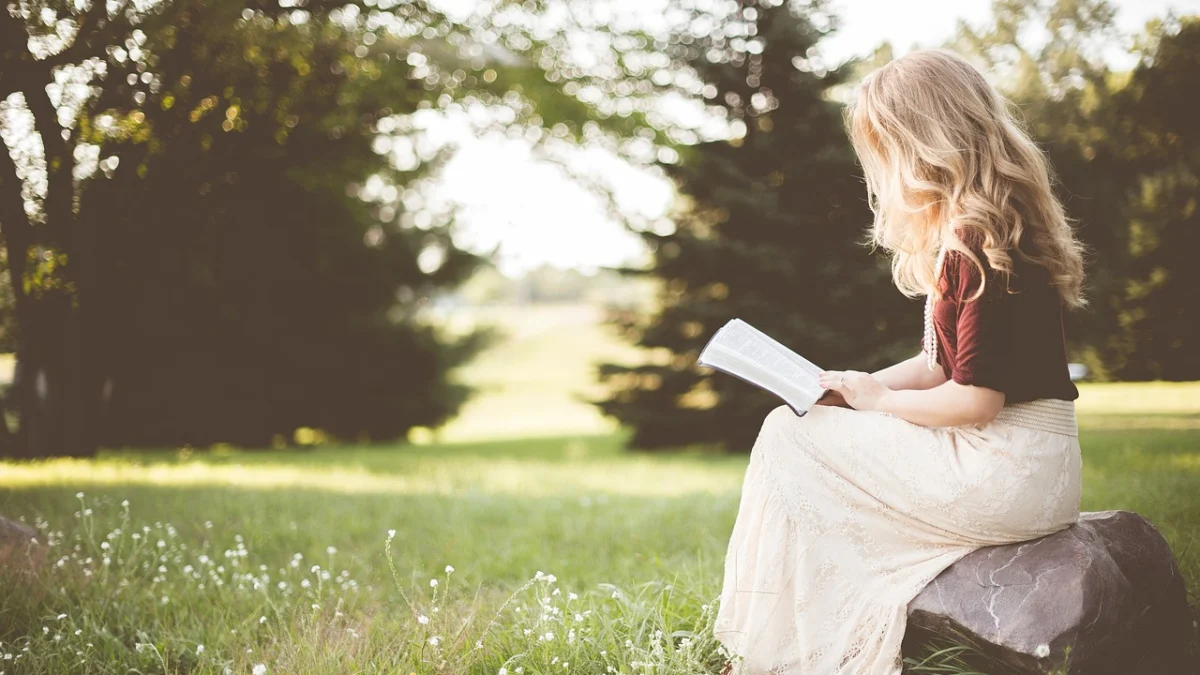 Manfaat Membaca bagi Kesehatan Mental Menguak Kaitan Antara Buku dan Kesejahteraan