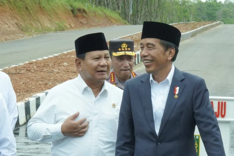 Presiden RI, Joko Widodo dan Menhan RI, Prabowo Subianto