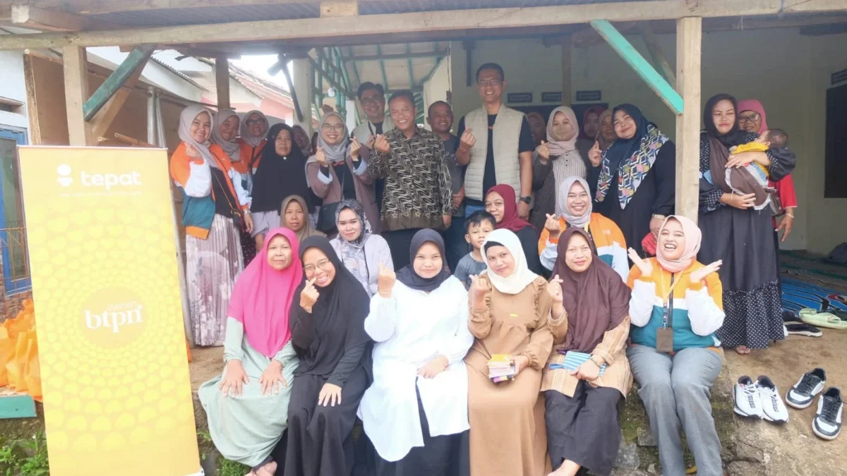 Jajaran PT Bank BTPN Syariah Tbk mengunjungi Kampung Joglo