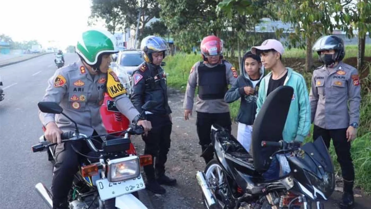 Kapolres Sukabumi Kota AKBP Ari Setyawan Wibowo memimpin langsung kegiatan patroli
