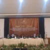 Proses rapat pleno rekapitulasi penghitungan perolehan suara tingkat Kabupaten