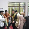 Bupati Sukabumi, Marwan Hamami saat mengikuti Muhibbah Ramadhan di Masjid Al Mu\'min