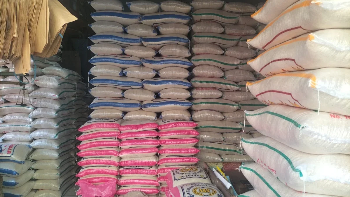 Harga komoditas beras di Kota Sukabumi terpantau masih berfluktuasi