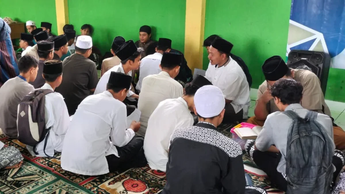 Ratusan siswa dan siswi SMK Jam\'iyyatul Aulad (JAYA)