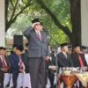 Bupati Sukabumi, Marwan Hamami saat Bertindak sebagai Pembina Upacara