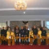 Penjabat Gubernur Jawa Barat Bey Triadi Machmudin menghadiri Paripurna Istimewa Hari Jadi ke-110 Kota Sukabumi