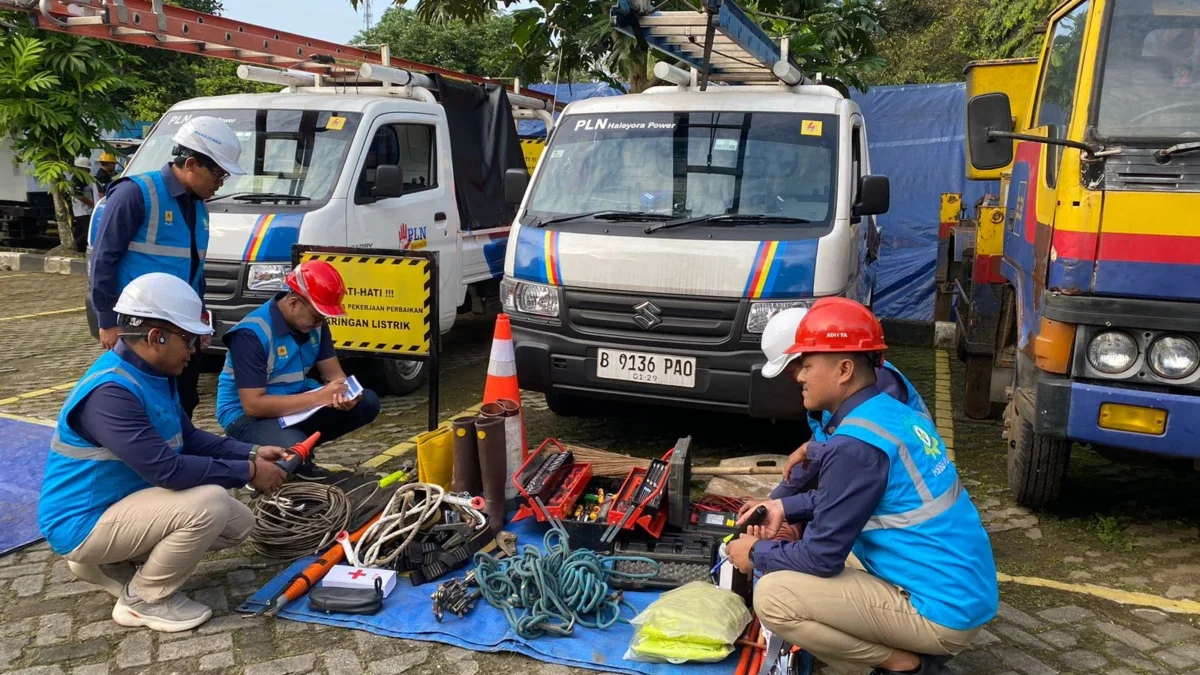 Jelang Idul Adha, PLN UP3 Sukabumi Lakukan Pengecekan Peralatan Kerja Petugas Pelayanan Teknik